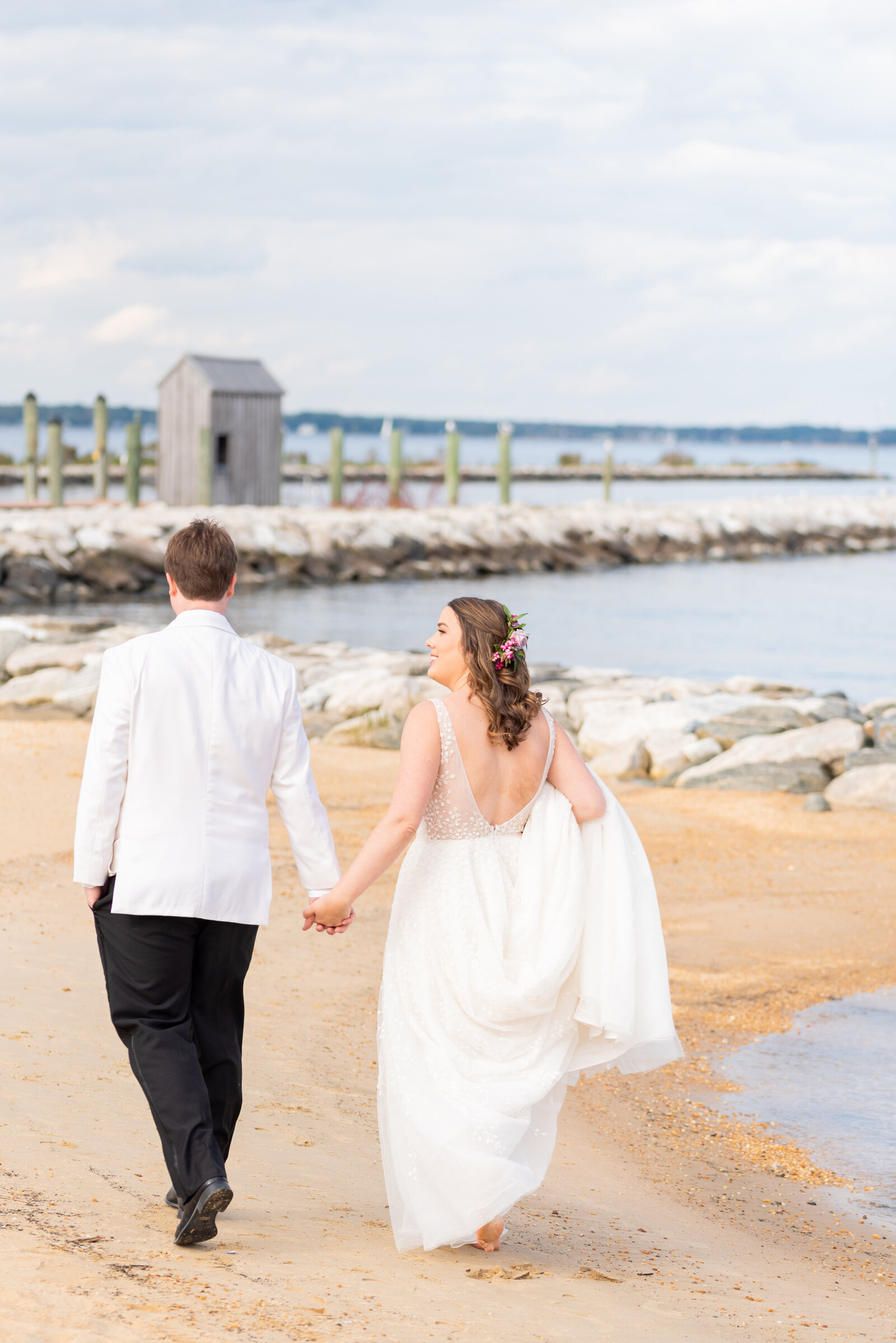 Luxury Virginia Wedding at Herrington on the Bay wedding venue