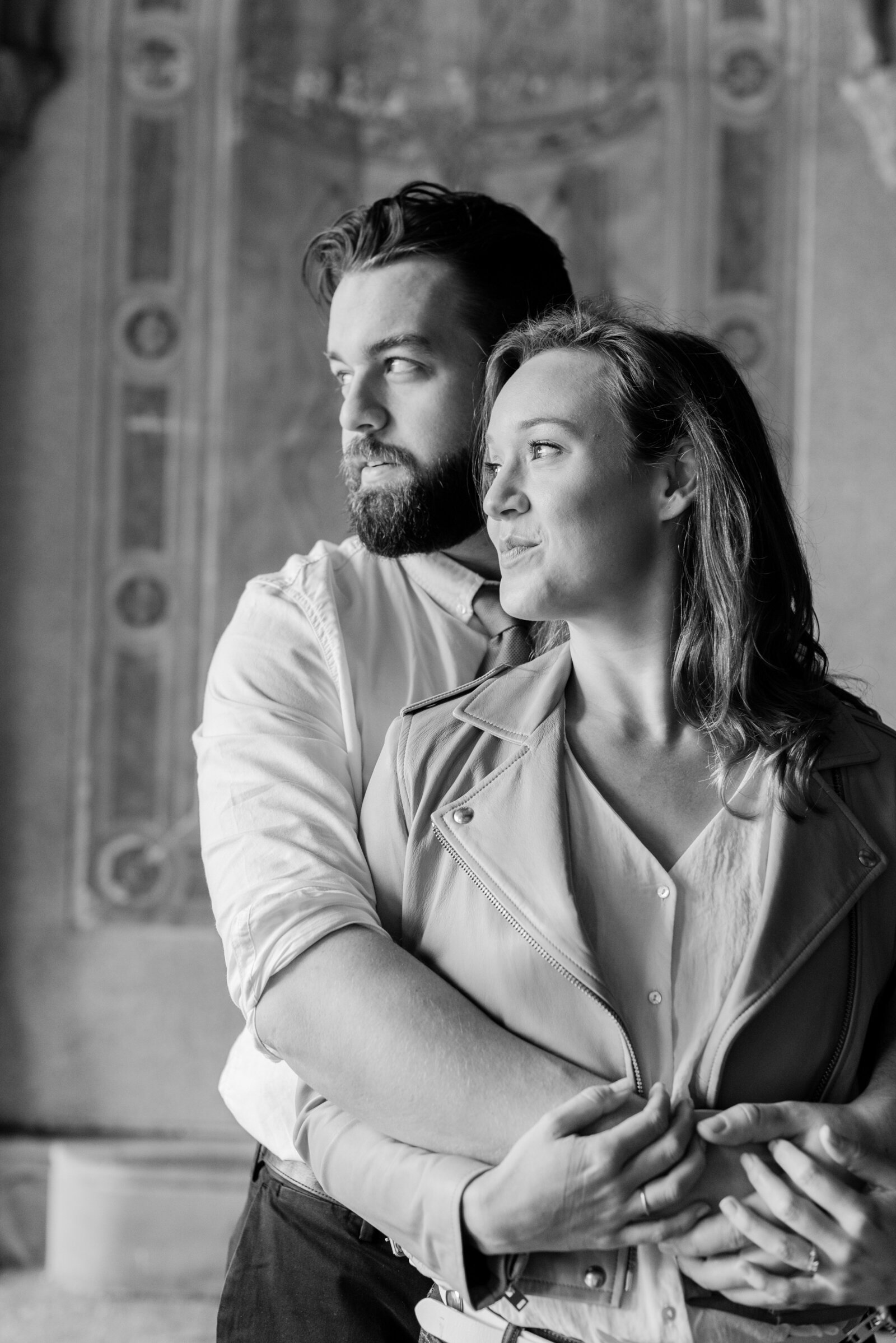 Engaged couple in Central Park engagement photos