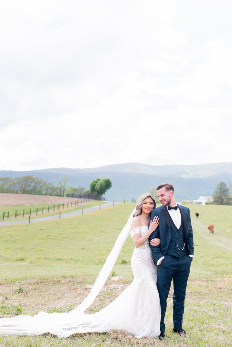 bride and groom getting married during Virginia wedding