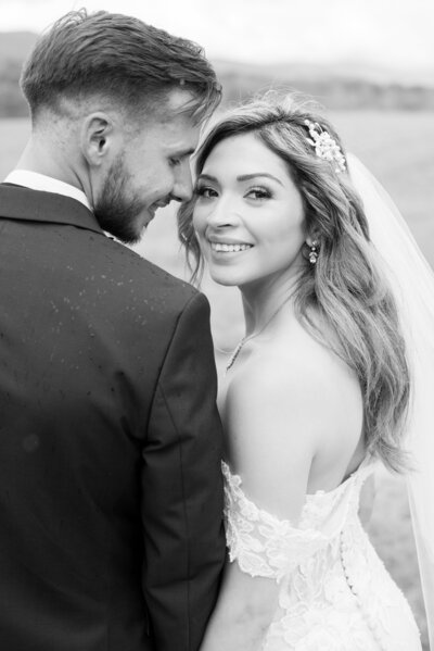 bride and groom photos on Virginia wedding day