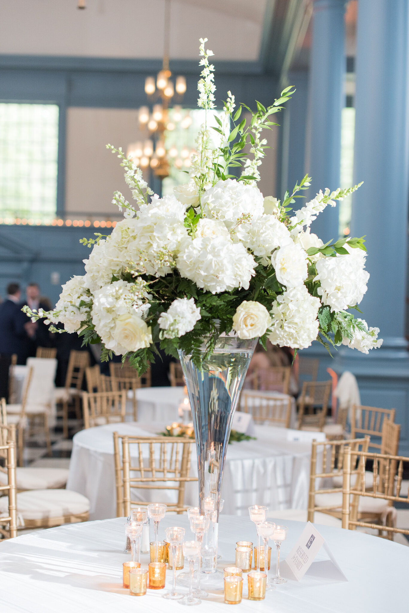 Washington and Lee University wedding with ballroom luxury Virginia wedding