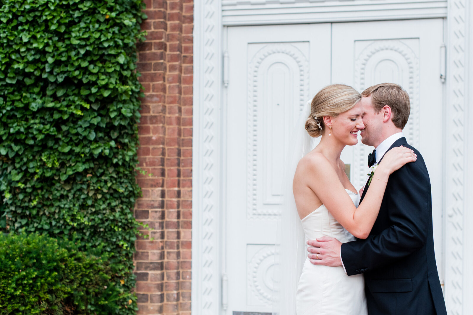 Washington and Lee University wedding with ballroom luxury Virginia wedding